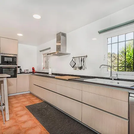 Cati Camp De Lausina * Pollença