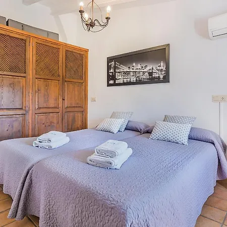 Cati Camp De Lausina *